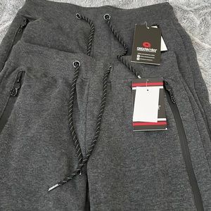 Akademics jogger size -medium